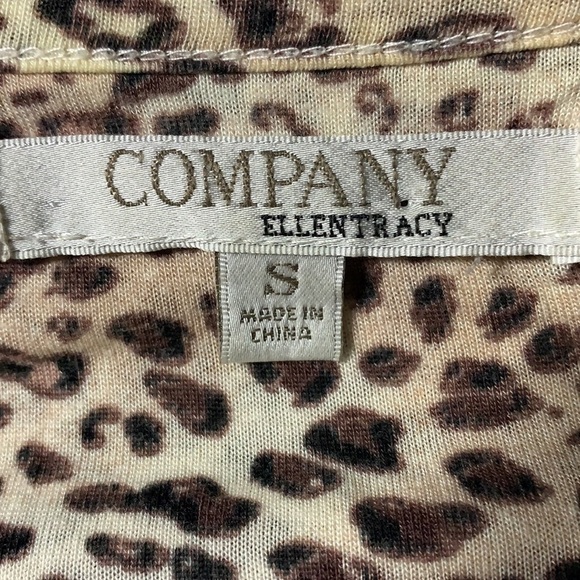Women’s Ellen Tracy Company Fauz Animal cheetah print Sz small short sleeve - Picture 3 of 4